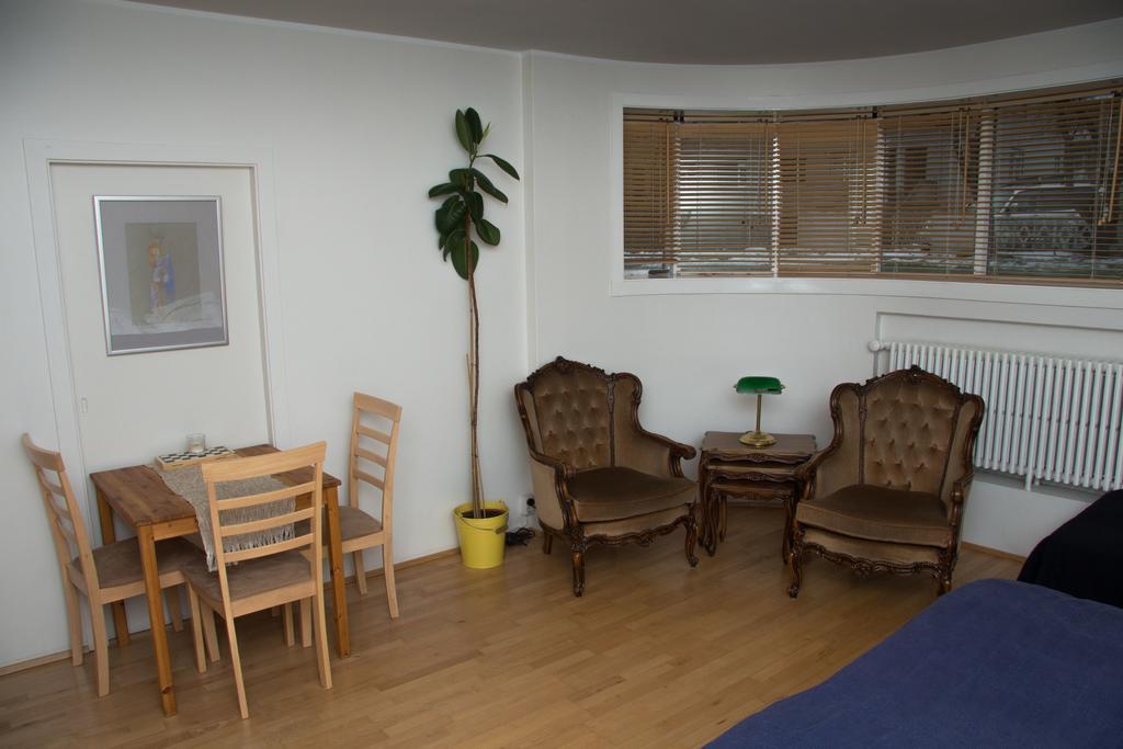 Reykjavik 107 Hotel Kamer foto